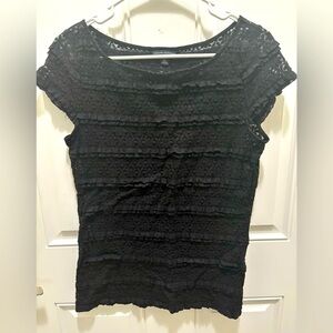 Lace Cap Sleeve / Sleeveless Black Banana Republic Medium Top